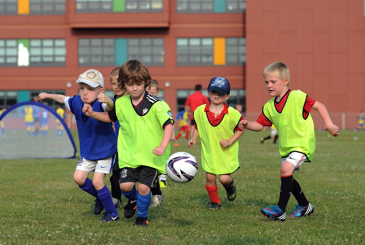 Liverpool FA tweet media