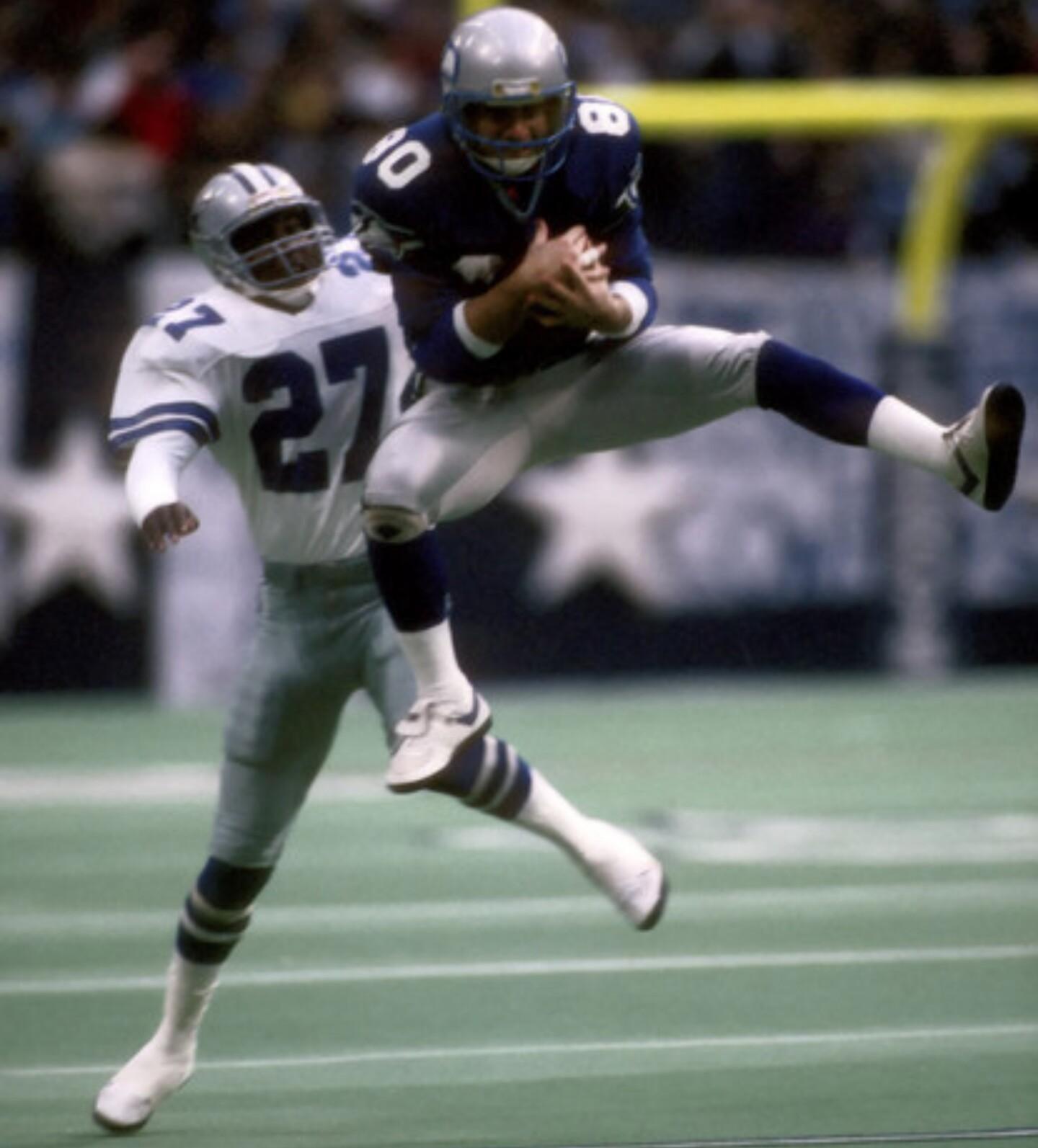 Happy BDay WR Steve Largent! \76-89 7 PBs, 5x All-Pro  All-\80s Retired as Ldr: Rec, Yds, TD 