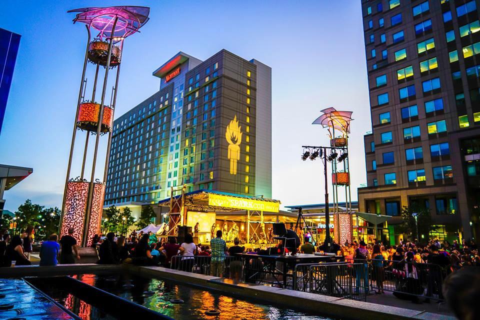 Ellasdad's tweet image. #SparkXPhotoComp Rockin Raleigh