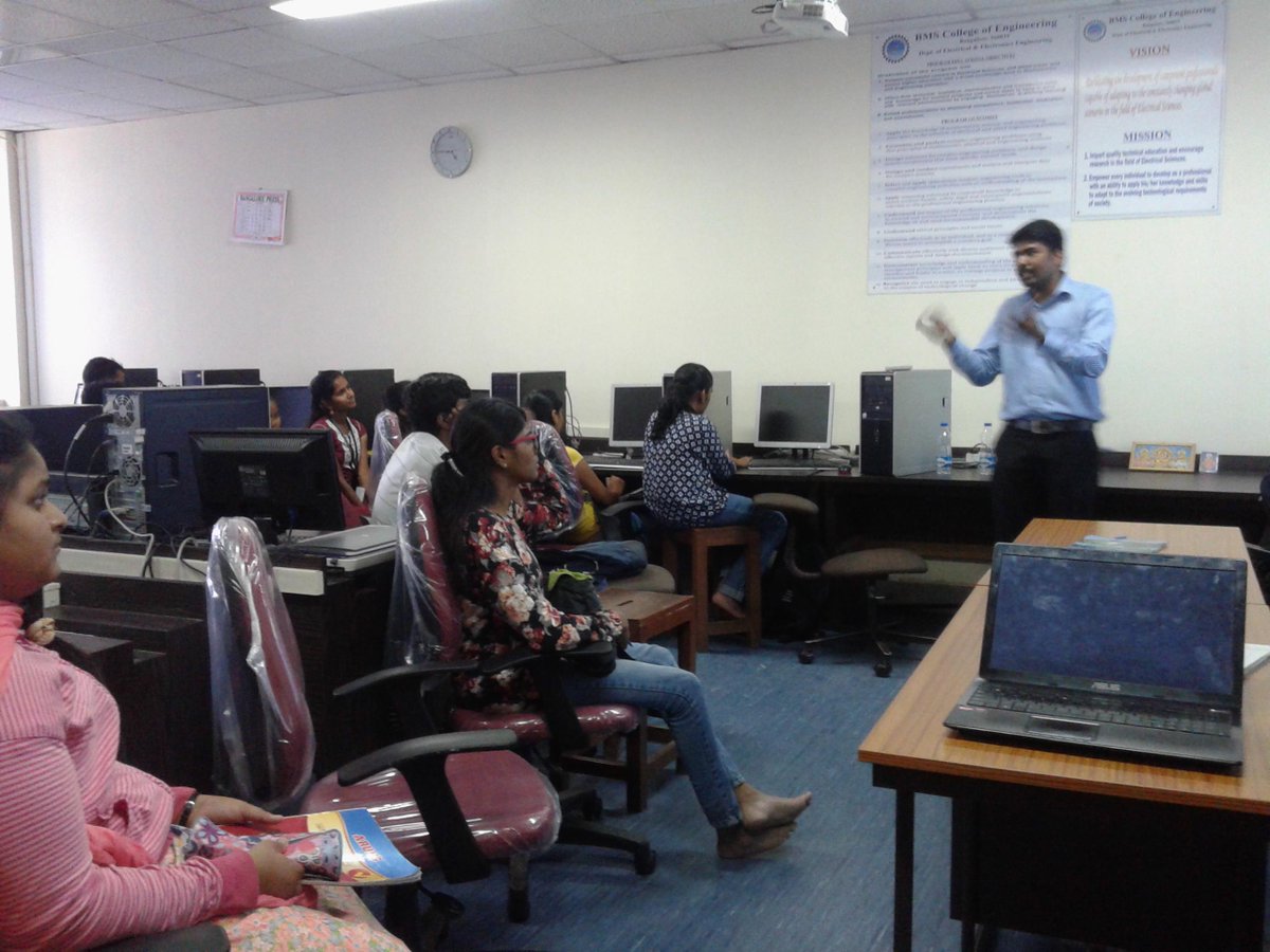 veriflabs's tweet photo. #DVTalk #VLSI #UVM workshop delivered by @veriflabs #PhaseShift2015 @techfest_bmsce #SystemVerilog #semiEDA http://t.co/D2c6BuDgh9