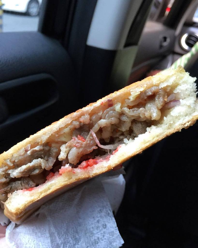 Finally tried <a href="/pepicubano/">Pepi Cubano</a>'s sandwiches. I bought the Pepi Cubano and this Pan De Bistec. I… ift.tt/1QSkxQf