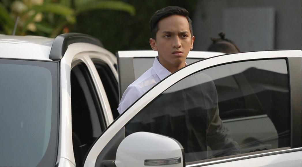 mdtvindonesia's tweet photo. Ngomongin sabar, Andika @TheEast_NET jagonya. Mau lihat gmn Andika sabar dlm patah hatinya?

http://t.co/2EurBmFYZO http://t.co/OOiatQMBkE