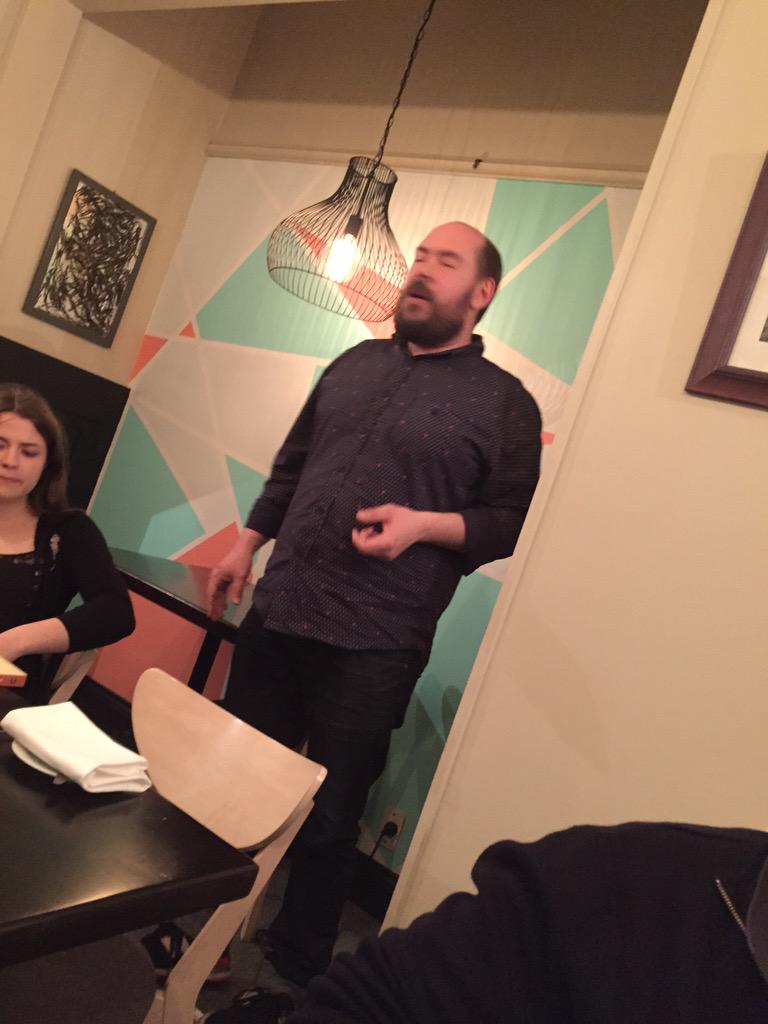 ScoundrelsNz's tweet photo. At the brewed dinner with @xy_eats and @2TChum. Looking forward to the beer/food matches, and the talks! http://t.co/FXX4M3VkTj