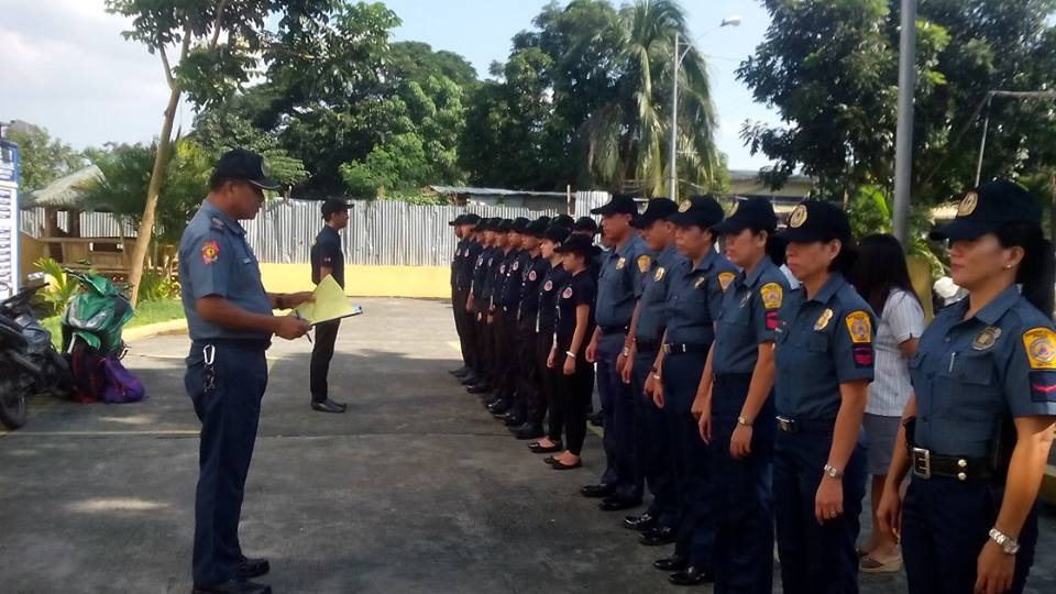 Ps5Qcpd's tweet photo. DPAR at Fairview Station ...September 21,2015 http://t.co/p655cqKyQ2
