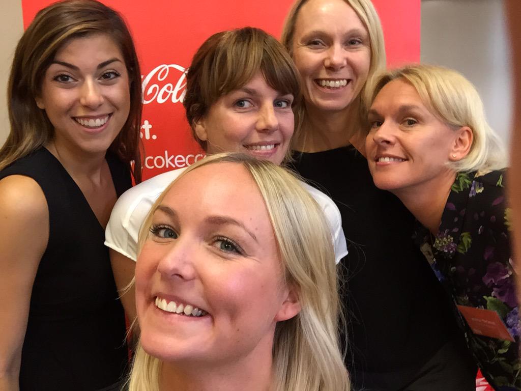 RonnaugVinje's tweet image. Velkommen til oss NOVA studenter #cokecce #cceansvar @nova_global