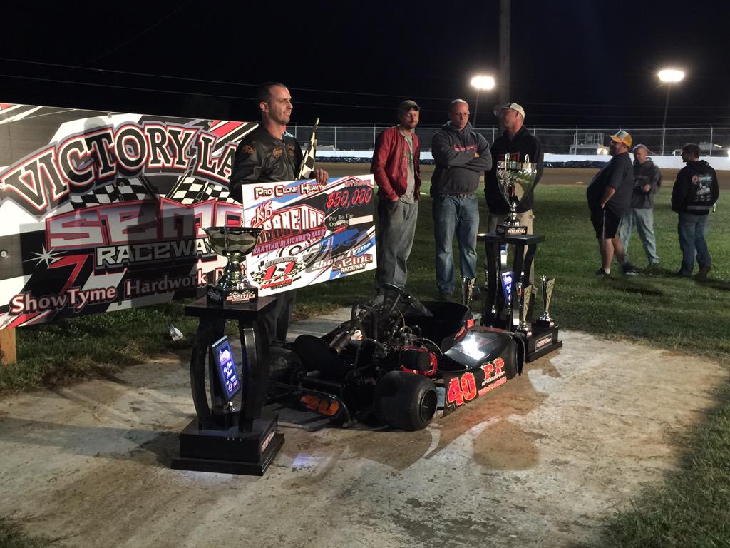 KARTSPORTMedia's tweet photo. THE MAN IN BLACK STRIKES BACK! @jonathancash40 bringing the $50,000 back home to North Carolina! #INSANEone http://t.co/8jt0IcQ4KT