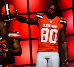 Happy birthday to Cleveland Browns WR Dwayne Bowe who turns 32 years old today 