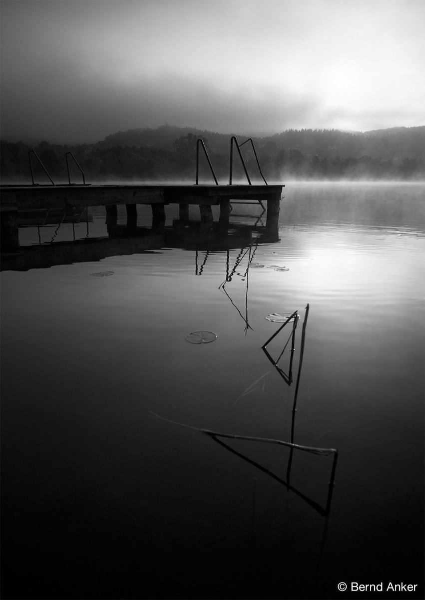 StiftStGeorgen1's tweet photo. Vernissage Der Längsee 25.09.19:00 Stiftsgalerie SW- Fotografien von ©Bernd Anker, #stiftstg http://t.co/dM4fijSVuU http://t.co/pDkGrTnepz