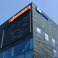 InnotecNL's tweet image. Gevels geplaatst volgens het Innotec Gevelplaat systeem. Klik op link voor meer mooie foto's innotec.nl/ordina-groning…