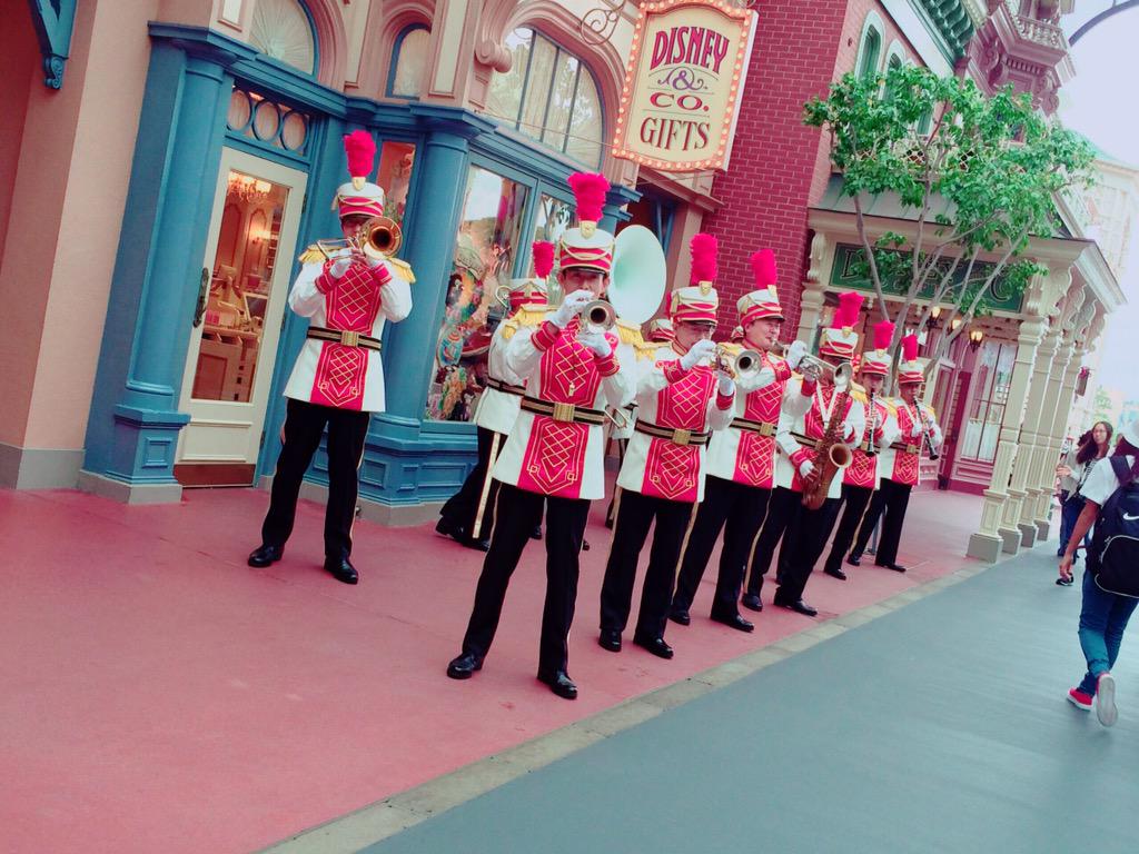 Disdona_47's tweet photo. お迎え行きます🙇
拡散して頂けると嬉しいです🍬
#Twitter上にいるDヲタ全員と繋がるのが密かな夢だったりするのでとりあえずこれを見たDヲタはrtもしくはフォローしていただけると全力でフォローしにいきます
#Dヲタさんと繋がりたい http://t.co/9GTCMwilYg