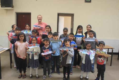 BhamComeandSee's tweet photo. See the creative soul boats that were made for #SomethingGood300 when @LeverArts visited OSCAR http://t.co/YMzjhxJFkJ http://t.co/dBvf8FqS40