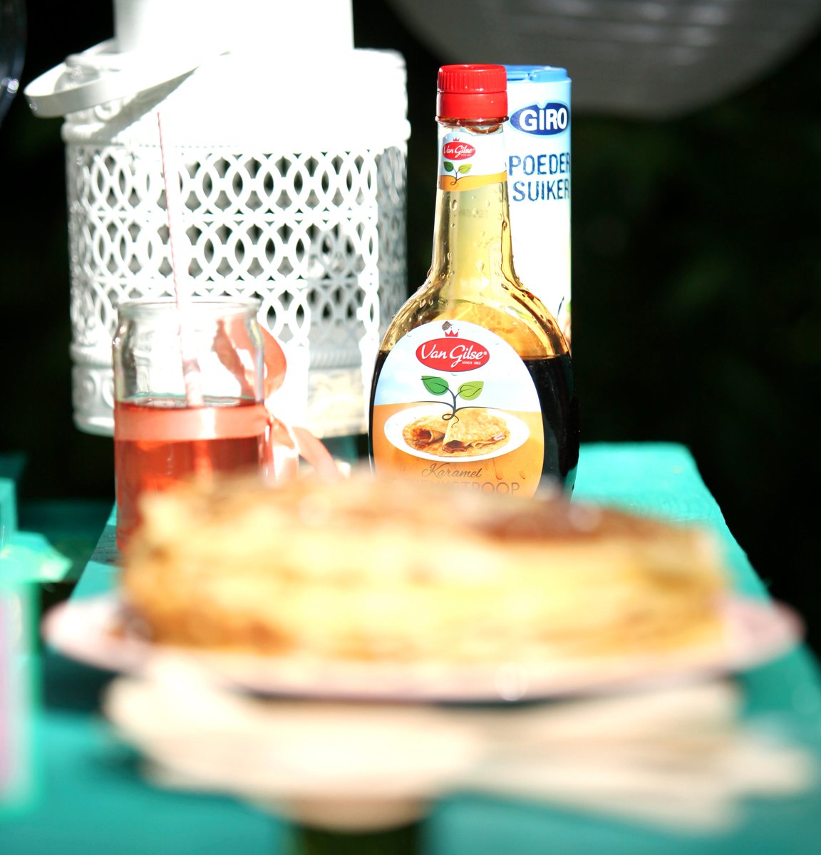 Pannenkoeken…. Wie is er niet mee opgegroeid? diedot-lifestyle.com/nl_NL/pancakes… … #vangilse