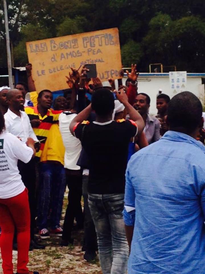Accueilli à Ndindi par les femmes, les notables et .....nos bons petits de la #TeamUJPDG #Gabon