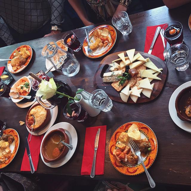 JamonJamonTapas's tweet photo. #Tapas all day long! #London #FoodPorn #FreshTapas #Camden http://t.co/ofui3yY8Yv