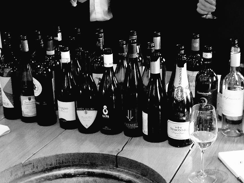 SamSadlerwine's tweet photo. @suzykhan @Williangonzaga @Natalaigh @AnnetteGoodger @Recipease look forward to seeing you at the #JascotsTasting http://t.co/sN4K39mfmo