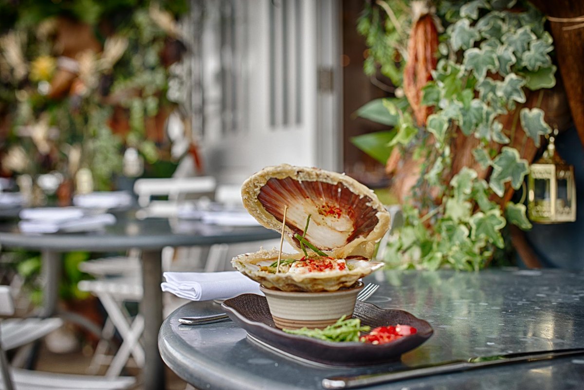 caromspiceGDN's tweet photo. @WorldOfZing &amp; @ClubDandD we're excited for the banquet tomorrow! @CaromSoho @DandDLondon http://t.co/WkEGK3QU4e http://t.co/BFLMiotisF