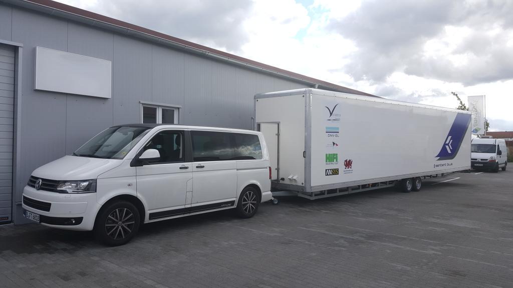 agc3167's tweet image. After 19 hours driving Alpha is safely home and #sentientblue is off for some well earned sleep!