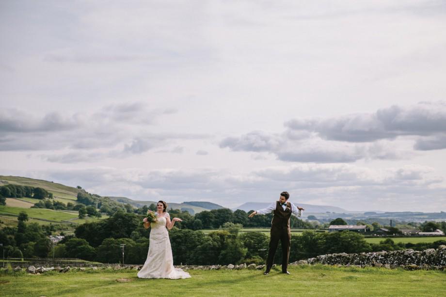 hackerphoto's tweet photo. !New Work Alert! 'North Yorkshire Wedding Photographer' has just gone up at http://t.co/UnVprjeIpH http://t.co/omtfSyeaYL