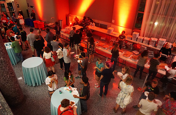 TheLantern's tweet image. .@wexarts celebrates art, students with pizza and entertainment. Check it out ICYMI! buff.ly/1KpTCZH