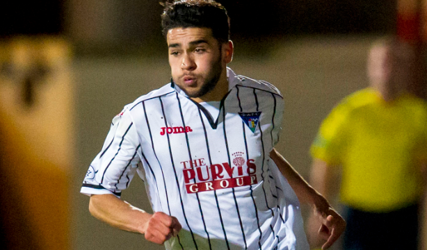 From indoor futsal in France to free-scoring in Fife - Dunfermline's Faissal El Bakhtaoui...
bbc.in/1YuBSDP