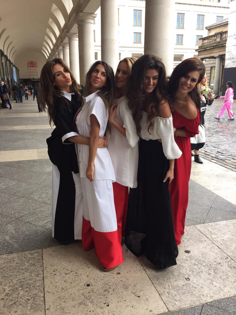 startafashionco's tweet photo. Location number 2! We're in Covent Garden right now, come and have a look if you're nearby! #LFW #FashionWeekDayOut http://t.co/8D9XT4bILJ