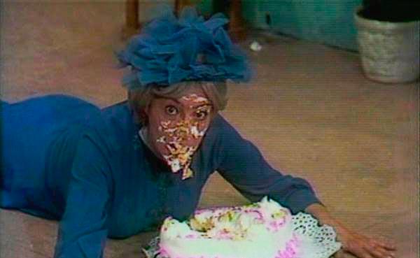 MundoSBTonline's tweet photo. Imagina se mandassem a gente aqui pro @SBTBakeOff?  Kkkk esse seria o resultado! Já, já, tem! http://t.co/RYc8u20LIG