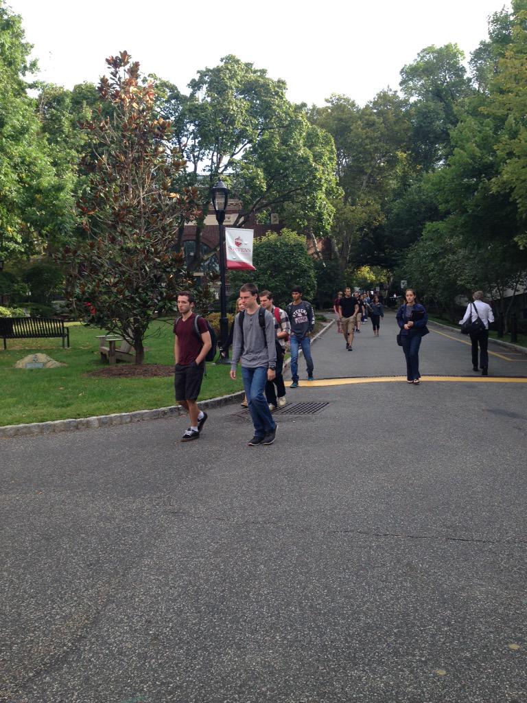 FollowStevens's tweet image. Good morning Ducks! #stevenstech #riseandshine