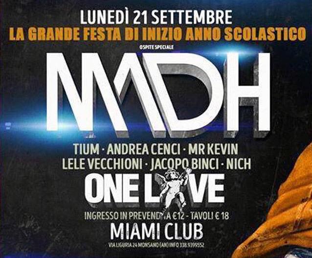 MadhUpdates's tweet photo. #Madh si esibirà stasera al Miami Club di Monsano (AN)! http://t.co/B6rVBz7M41