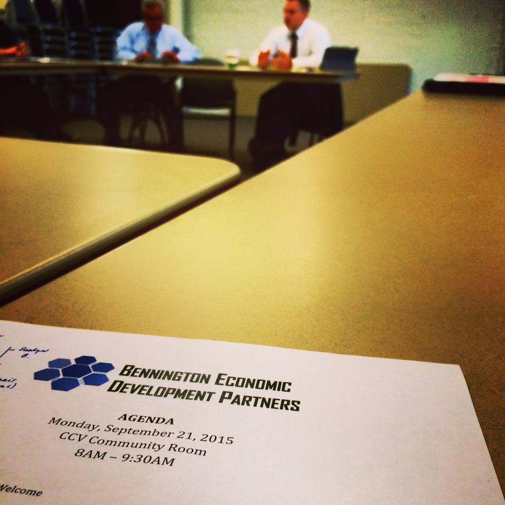vtbeginshere's tweet photo. Bright &amp; early on this Monday in #Bennington #Vermont - the BEDP meet #economicsbeginhere #MondayMonday #vtbeginshere http://t.co/BmQlBbOxac