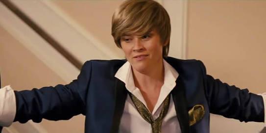 Foxy2da9z's tweet photo. Reese Witherspoon in Hot Pursuit kinda looks like @RobVanVuuren http://t.co/ZjxMgZngdu