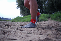 cool_luxury's tweet photo. #FreeYourFeet: minimalist #footwear, lightweight, hydrophobic, high grip https://t.co/8RG8M08pui #exercise #outdoors http://t.co/DyErzjxwsh