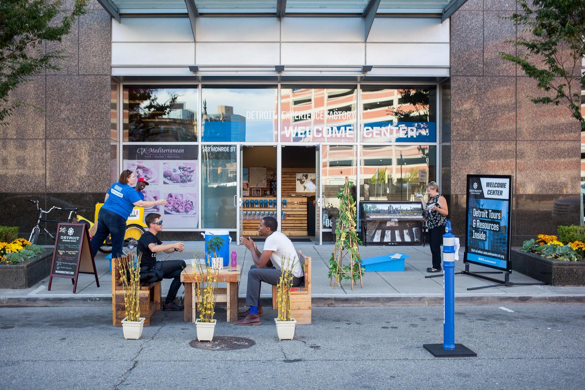 cityinstitute_'s tweet photo. Did you see our @parkingday #parklet? #ICYMI More on our blog: http://t.co/kXSnVP8Jyd #PD2015 #Detroit #WalkDetroit http://t.co/djF7qyWxxD