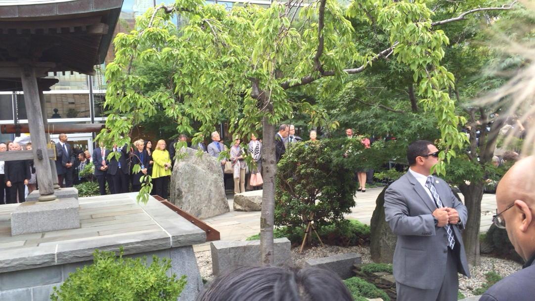 PeaceDay's tweet photo. WATCH LIVE on #stringwire: #PeaceDay Bell Ceremony at UN headquarters
https://t.co/3bfYdKjS9j http://t.co/tRNLMOroEH
