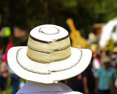 lapintada_pty's tweet photo. Lucir un buen sombrero “pintao” es símbolo de orgullo #OrgulloPanameño http://t.co/oymxJgpcGZ