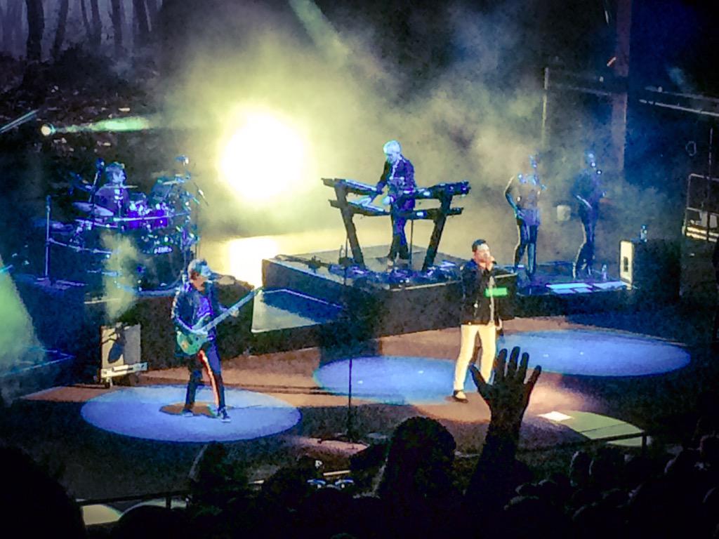 LKC713's tweet photo. Been to a dozen DD shows and @duranduran put on the best show ever at Red Rocks! #i'llalways❤️DuranDuran http://t.co/4MObzFdSTd