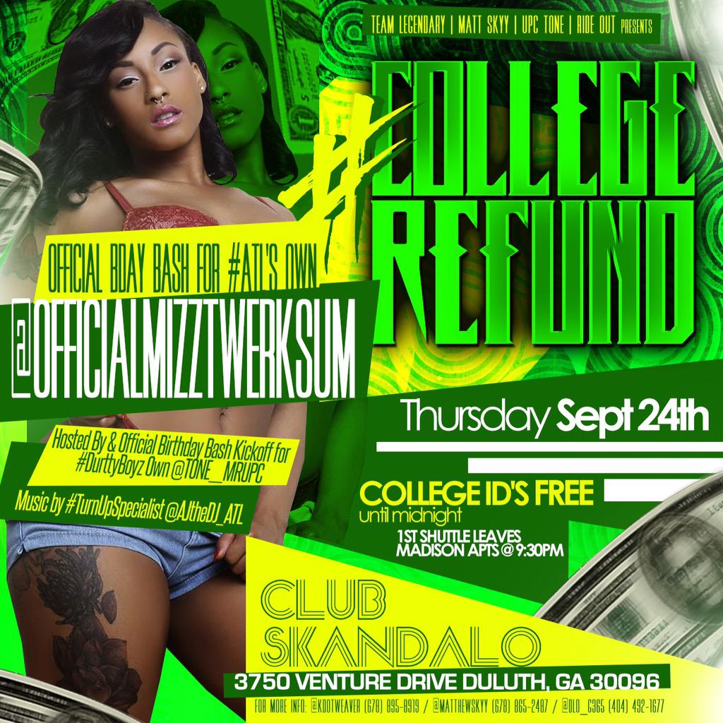 kdotweaver_'s tweet photo. Ya'll wanted something free ... So here ya go !! Let's pipe up Thursday since the world ending 😂😂 #CollegeRefund http://t.co/iS3texmuDm