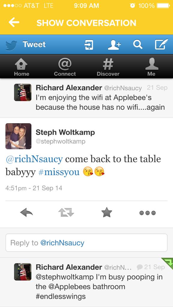 steph__blaylock's tweet photo. Found this gem of a conversation on my time hop #dying @richNsaucy http://t.co/asMQJH4CuX