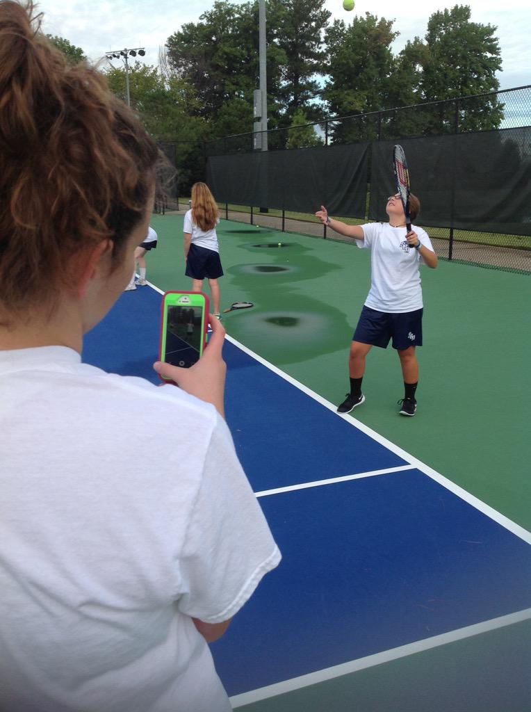 sbapeteach's tweet photo. Trying out Ubersense today. Video and discussion on serving cues #pegeeks #iluvpe http://t.co/EKtFD45O8U