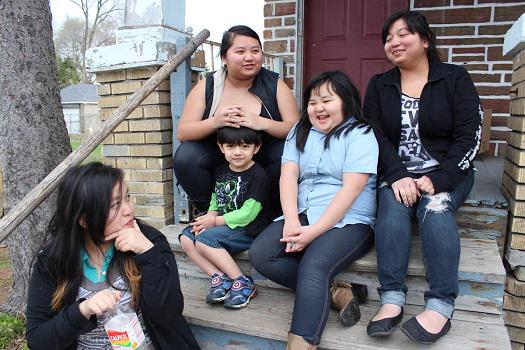 ellenrhan's tweet photo. "Meeting" #Detroit families I wouldn't know otherwise. That's why I support @MichiganRadio! http://t.co/Fx4RWc2Z5T http://t.co/s58vHU82ko