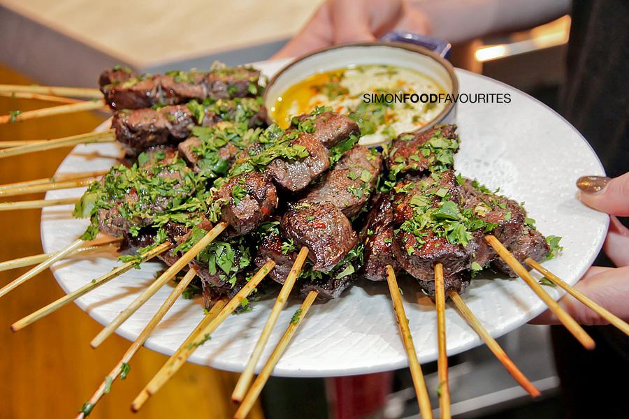 {YUM} Lamb skewers w/ hummus inspired by <a href="/almond_bar/">Almond Bar</a> <a href="/fourfourteen/">4Fourteen</a> #SurryHills #TheGreatAustraliaCookbook #invite