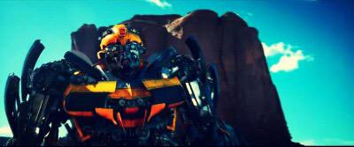 AphonicVanguard's tweet image. || Lets play a game! Who do you like better: 

RT For Bumblebee

Favorite For Optimus Prime