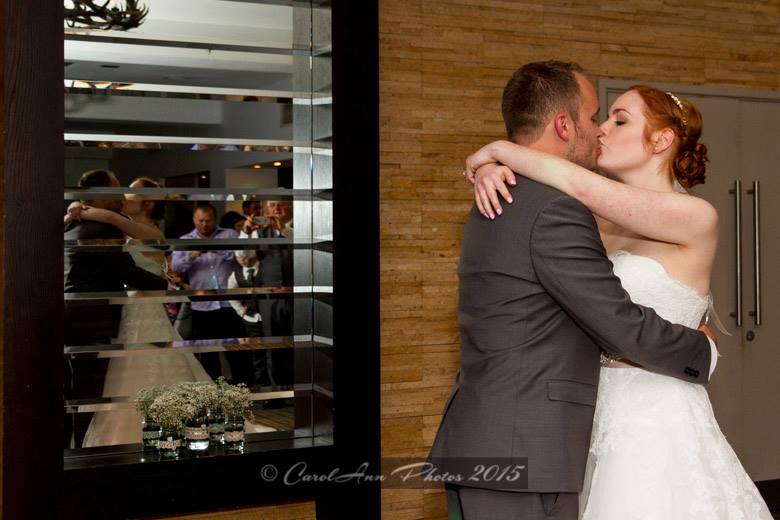 CarolAnnPhotos's tweet photo. A quick visit to #VisitBanburyHour this week - busy #wedditing http://t.co/O6m9WLZDhV