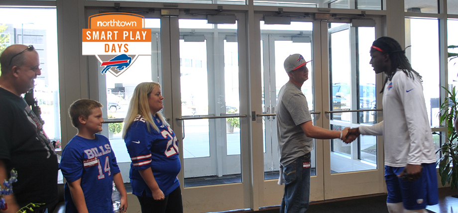 NorthtownAuto's tweet image. CONTEST! RT &amp;amp; Follow to WIN 

Tour the Ralph w/ @sammywatkins
(you + guest) #nthDegree 🏈

Winner chosen 9/22/15 @ 3pm