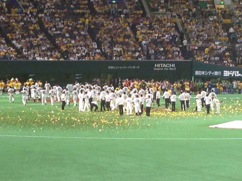 giantsskk15's tweet photo. 《拡散希望》
#野球のLINEグループ作ったら入る人

#プロ野球好きな人 
#野球観戦したことある人
#野球大好き

#RTした人全員フォロー 
#当てはまるのが一つでもある人
#RT
#好きな人RT http://t.co/wj7Sk0DN8j
