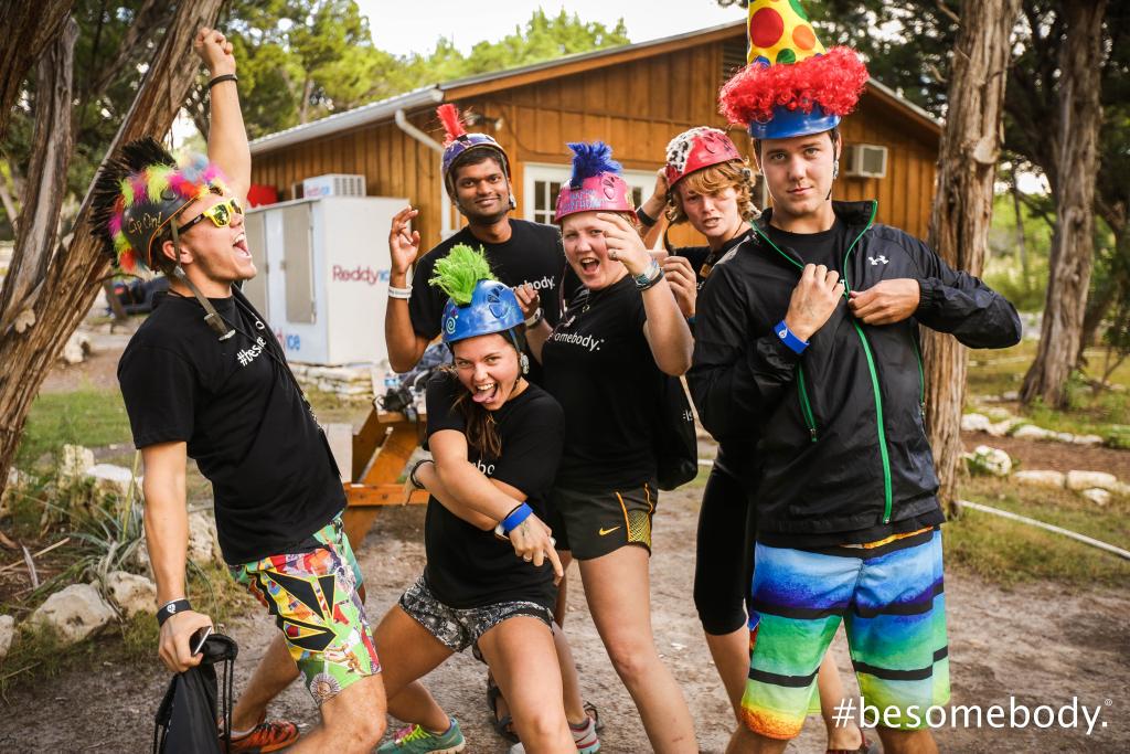 besomebodyblog's tweet photo. You don't need a lot of people, just the right people... #besomebody. http://t.co/phfAEMwxrv