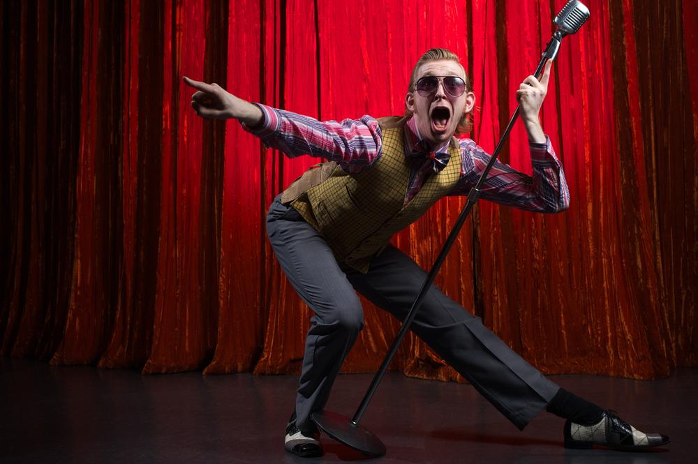 Tonight @BrightClubDub a variety night where researchers become comedians <a href="/4Damelane/">4damelane</a> bit.ly/1L0Nk6q