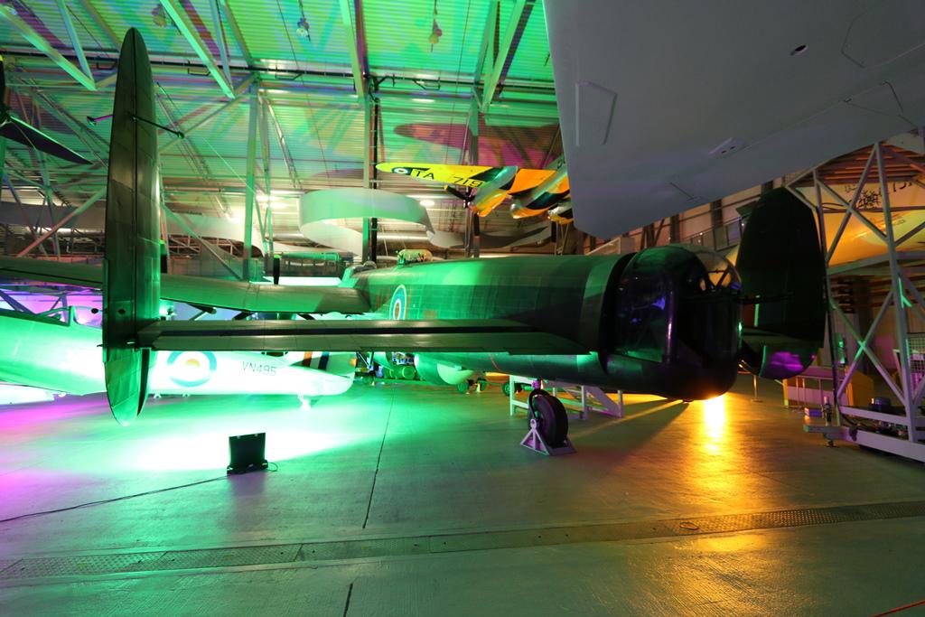 UPrecisionUK's tweet photo. Still recalling #epsrcmtf dinner last week; beneath the wings of Concorde, in the presence of a Lancaster Bomber! http://t.co/6zDmUhIU5N