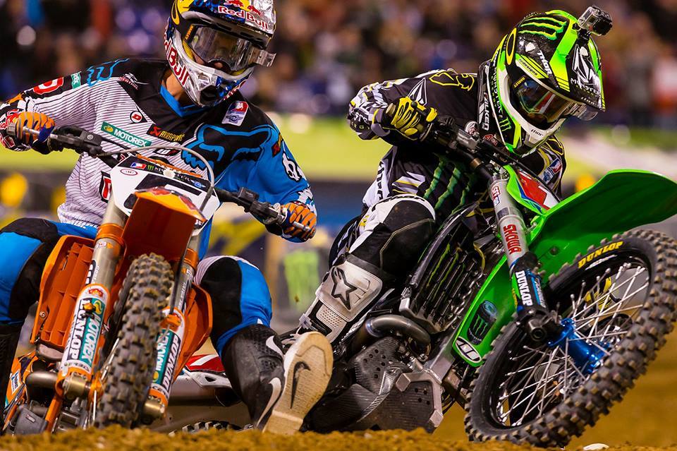 New #Mobius Knee Braces in stock at <a href="/FTRMxShop1/">Full Throttle Racing</a> in all sizes! Just £374.95 inc free delivery! #moto #mx #protection