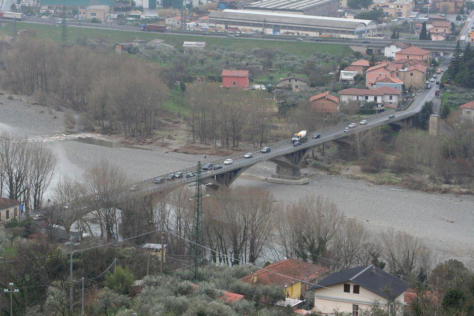 GdAulla's tweet photo. #ComunicatoStampa
https://t.co/SaDvel4PKq http://t.co/tw9O4vGyOn
