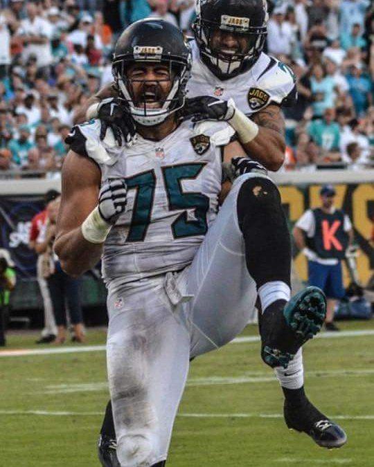 jpaw1002's tweet photo. My #mcm goes to @JaredOdrick he killed it yesterday! love him! #dtwd #jags #MOREJAX #moresacks #moreodrick @Jaguars http://t.co/HpdP0bMQ9j
